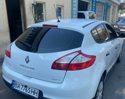 Белый Рено Меган, объемом двигателя 1.5 л и пробегом 280 тыс. км за 6299 $, фото 4 на Automoto.ua
