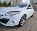 Белый Рено Меган, объемом двигателя 1.5 л и пробегом 321 тыс. км за 5200 $, фото 2 на Automoto.ua