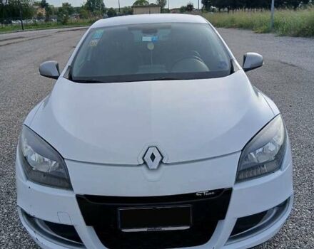 Рено Меган 2011 у Чернігові на Automoto.ua Білий Рено Меган, об'ємом двигуна 1.5 л та пробігом 186 тис. км за 6300 $, фото 6 на Automoto.ua