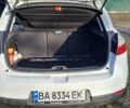 Белый Рено Меган, объемом двигателя 1.4 л и пробегом 207 тыс. км за 6500 $, фото 2 на Automoto.ua