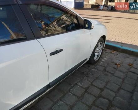 Белый Рено Меган, объемом двигателя 1.46 л и пробегом 289 тыс. км за 4000 $, фото 6 на Automoto.ua