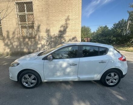 Белый Рено Меган, объемом двигателя 1.6 л и пробегом 143 тыс. км за 5600 $, фото 2 на Automoto.ua