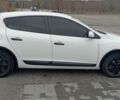 Белый Рено Меган, объемом двигателя 1.5 л и пробегом 226 тыс. км за 6100 $, фото 3 на Automoto.ua