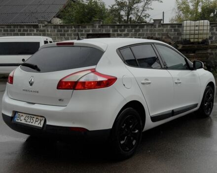 Білий Рено Меган, об'ємом двигуна 1.5 л та пробігом 245 тис. км за 7100 $, фото 9 на Automoto.ua