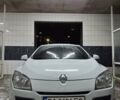 Белый Рено Меган, объемом двигателя 1.5 л и пробегом 240 тыс. км за 6800 $, фото 2 на Automoto.ua