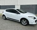 Белый Рено Меган, объемом двигателя 1.5 л и пробегом 305 тыс. км за 5799 $, фото 6 на Automoto.ua