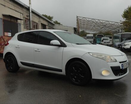 Білий Рено Меган, об'ємом двигуна 1.5 л та пробігом 245 тис. км за 7100 $, фото 6 на Automoto.ua