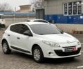 Белый Рено Меган, объемом двигателя 1.5 л и пробегом 275 тыс. км за 6440 $, фото 2 на Automoto.ua