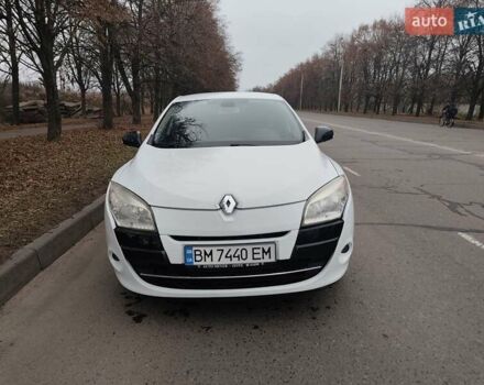Белый Рено Меган, объемом двигателя 1.6 л и пробегом 168 тыс. км за 7500 $, фото 10 на Automoto.ua