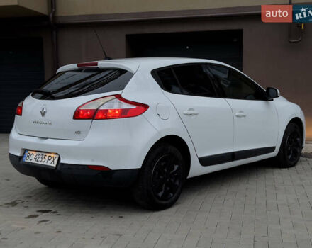 Белый Рено Меган, объемом двигателя 1.46 л и пробегом 275 тыс. км за 5800 $, фото 14 на Automoto.ua