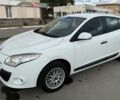 Белый Рено Меган, объемом двигателя 1.5 л и пробегом 275 тыс. км за 6600 $, фото 5 на Automoto.ua