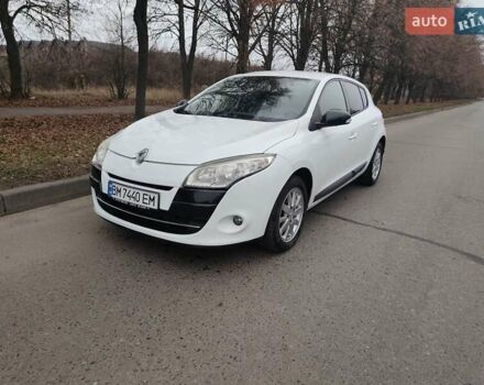 Белый Рено Меган, объемом двигателя 1.6 л и пробегом 168 тыс. км за 7500 $, фото 1 на Automoto.ua