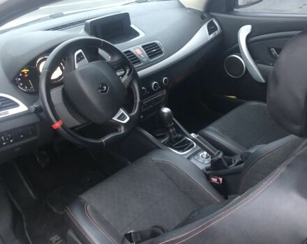 Белый Рено Меган, объемом двигателя 1.5 л и пробегом 252 тыс. км за 6500 $, фото 4 на Automoto.ua