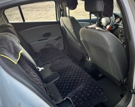 Белый Рено Меган, объемом двигателя 1.5 л и пробегом 350 тыс. км за 4800 $, фото 10 на Automoto.ua