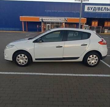 Белый Рено Меган, объемом двигателя 1.6 л и пробегом 198 тыс. км за 7200 $, фото 9 на Automoto.ua