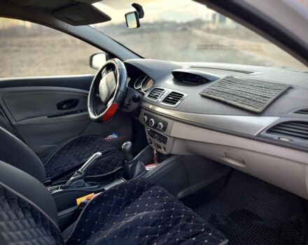 Белый Рено Меган, объемом двигателя 1.5 л и пробегом 350 тыс. км за 4800 $, фото 7 на Automoto.ua