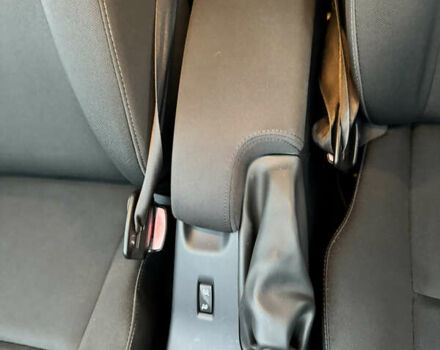 Білий Рено Меган, об'ємом двигуна 1.6 л та пробігом 140 тис. км за 7350 $, фото 38 на Automoto.ua