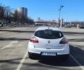 Белый Рено Меган, объемом двигателя 1.5 л и пробегом 203 тыс. км за 6000 $, фото 2 на Automoto.ua