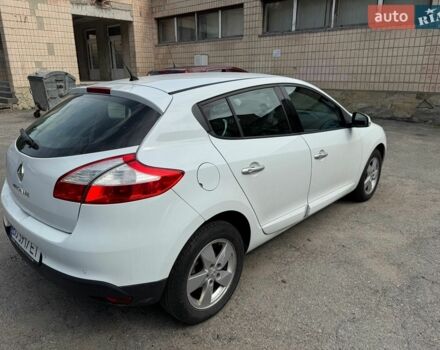 Білий Рено Меган, об'ємом двигуна 2 л та пробігом 185 тис. км за 6700 $, фото 3 на Automoto.ua