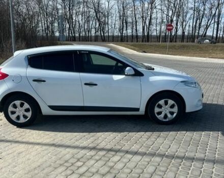 Белый Рено Меган, объемом двигателя 1.46 л и пробегом 200 тыс. км за 5900 $, фото 4 на Automoto.ua