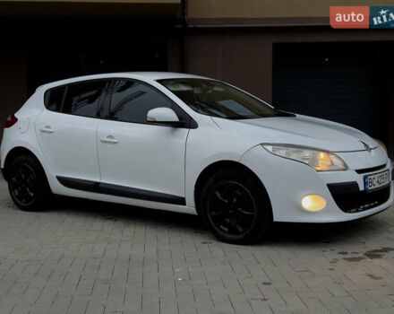 Белый Рено Меган, объемом двигателя 1.46 л и пробегом 275 тыс. км за 5800 $, фото 8 на Automoto.ua