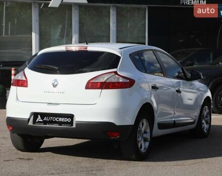 Белый Рено Меган, объемом двигателя 1.6 л и пробегом 211 тыс. км за 6700 $, фото 9 на Automoto.ua