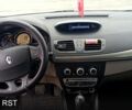 Белый Рено Меган, объемом двигателя 1.5 л и пробегом 225 тыс. км за 6300 $, фото 2 на Automoto.ua