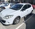 Рено Меган 2011 в Кропивницком (Кировограде) на Automoto.ua Белый Рено Меган, объемом двигателя 1.5 л и пробегом 400 тыс. км за 5750 $, фото 1 на Automoto.ua
