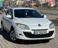 Білий Рено Меган, об'ємом двигуна 1.46 л та пробігом 281 тис. км за 6100 $, фото 1 на Automoto.ua