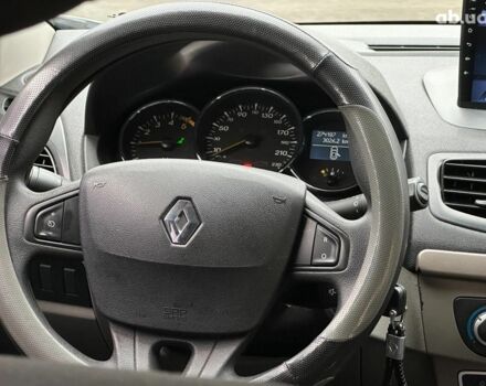 Белый Рено Меган, объемом двигателя 1.5 л и пробегом 275 тыс. км за 6440 $, фото 18 на Automoto.ua