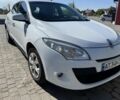 Белый Рено Меган, объемом двигателя 1.5 л и пробегом 330 тыс. км за 5800 $, фото 1 на Automoto.ua