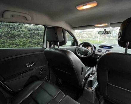 Белый Рено Меган, объемом двигателя 1.5 л и пробегом 340 тыс. км за 6500 $, фото 18 на Automoto.ua