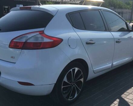 Рено Меган 2012 в Днепре (Днепропетровске) на Automoto.ua Белый Рено Меган, объемом двигателя 1.5 л и пробегом 215 тыс. км за 7650 $, фото 3 на Automoto.ua