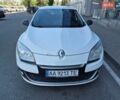 Белый Рено Меган, объемом двигателя 1.46 л и пробегом 309 тыс. км за 5500 $, фото 2 на Automoto.ua