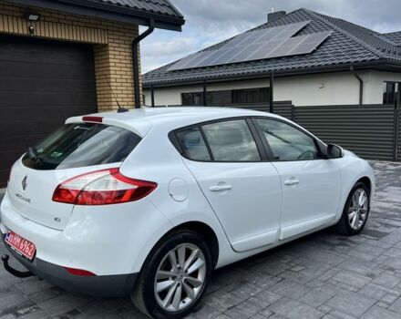 Рено Меган 2012 у Луцьку на Automoto.ua Білий Рено Меган, об'ємом двигуна 1.5 л та пробігом 189 тис. км за 9700 $, фото 2 на Automoto.ua