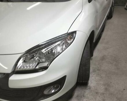 Белый Рено Меган, объемом двигателя 1.6 л и пробегом 183 тыс. км за 6450 $, фото 6 на Automoto.ua