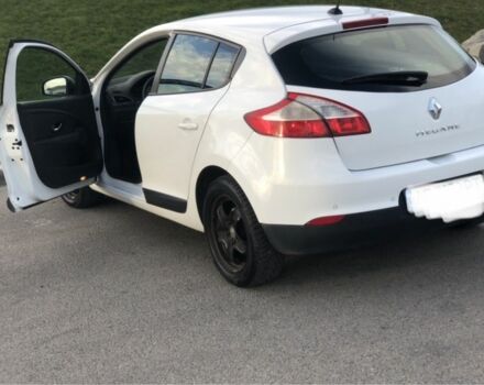 Белый Рено Меган, объемом двигателя 1.5 л и пробегом 309 тыс. км за 7720 $, фото 3 на Automoto.ua