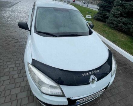 Белый Рено Меган, объемом двигателя 1.5 л и пробегом 340 тыс. км за 6500 $, фото 2 на Automoto.ua