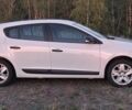Белый Рено Меган, объемом двигателя 1.6 л и пробегом 230 тыс. км за 6029 $, фото 2 на Automoto.ua