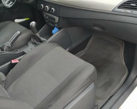 Білий Рено Меган, об'ємом двигуна 1.46 л та пробігом 247 тис. км за 6700 $, фото 11 на Automoto.ua