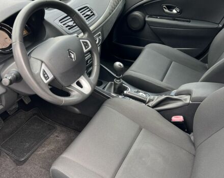 Рено Меган 2012 у Луцьку на Automoto.ua Білий Рено Меган, об'ємом двигуна 1.5 л та пробігом 189 тис. км за 9700 $, фото 4 на Automoto.ua