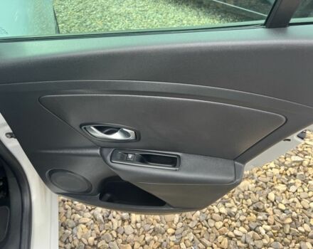 Білий Рено Меган, об'ємом двигуна 1.5 л та пробігом 231 тис. км за 7499 $, фото 18 на Automoto.ua