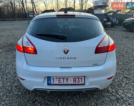 Білий Рено Меган, об'ємом двигуна 1.5 л та пробігом 26 тис. км за 6999 $, фото 8 на Automoto.ua