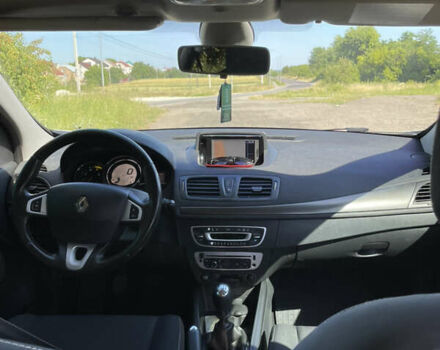 Белый Рено Меган, объемом двигателя 1.46 л и пробегом 271 тыс. км за 6800 $, фото 15 на Automoto.ua