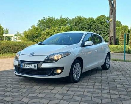 Белый Рено Меган, объемом двигателя 1.5 л и пробегом 226 тыс. км за 8200 $, фото 3 на Automoto.ua