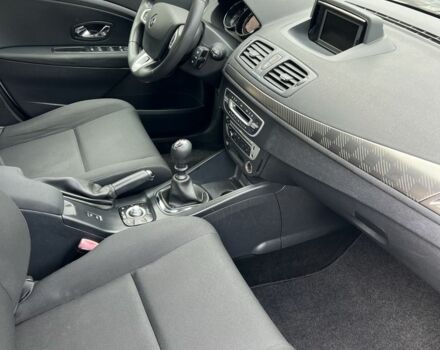 Рено Меган 2012 у Луцьку на Automoto.ua Білий Рено Меган, об'ємом двигуна 1.5 л та пробігом 189 тис. км за 9700 $, фото 6 на Automoto.ua