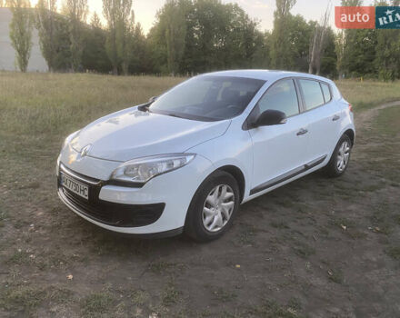 Білий Рено Меган, об'ємом двигуна 1.46 л та пробігом 223 тис. км за 6000 $, фото 7 на Automoto.ua