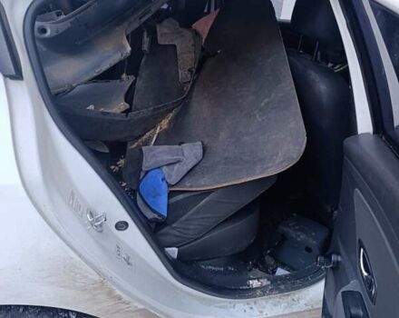 Білий Рено Меган, об'ємом двигуна 1.46 л та пробігом 249 тис. км за 3700 $, фото 1 на Automoto.ua