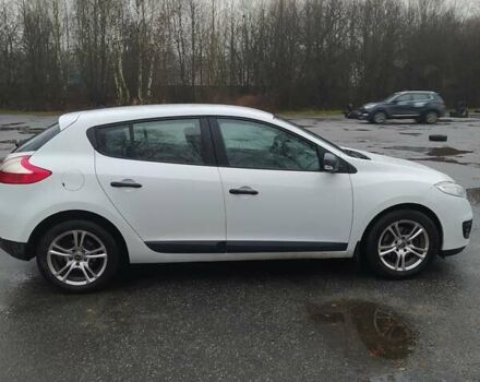 Білий Рено Меган, об'ємом двигуна 1.46 л та пробігом 247 тис. км за 6700 $, фото 1 на Automoto.ua