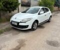 Білий Рено Меган, об'ємом двигуна 1.5 л та пробігом 218 тис. км за 6200 $, фото 2 на Automoto.ua